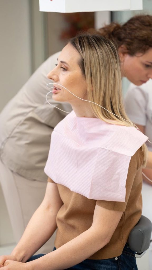 Disfuncții ATM & Bruxism www.smilebydrilia.ro 2437