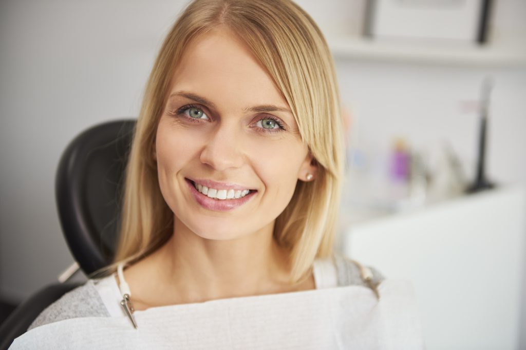  Implantologie & Dinți Ficși www.smilebydrilia.ro 2371