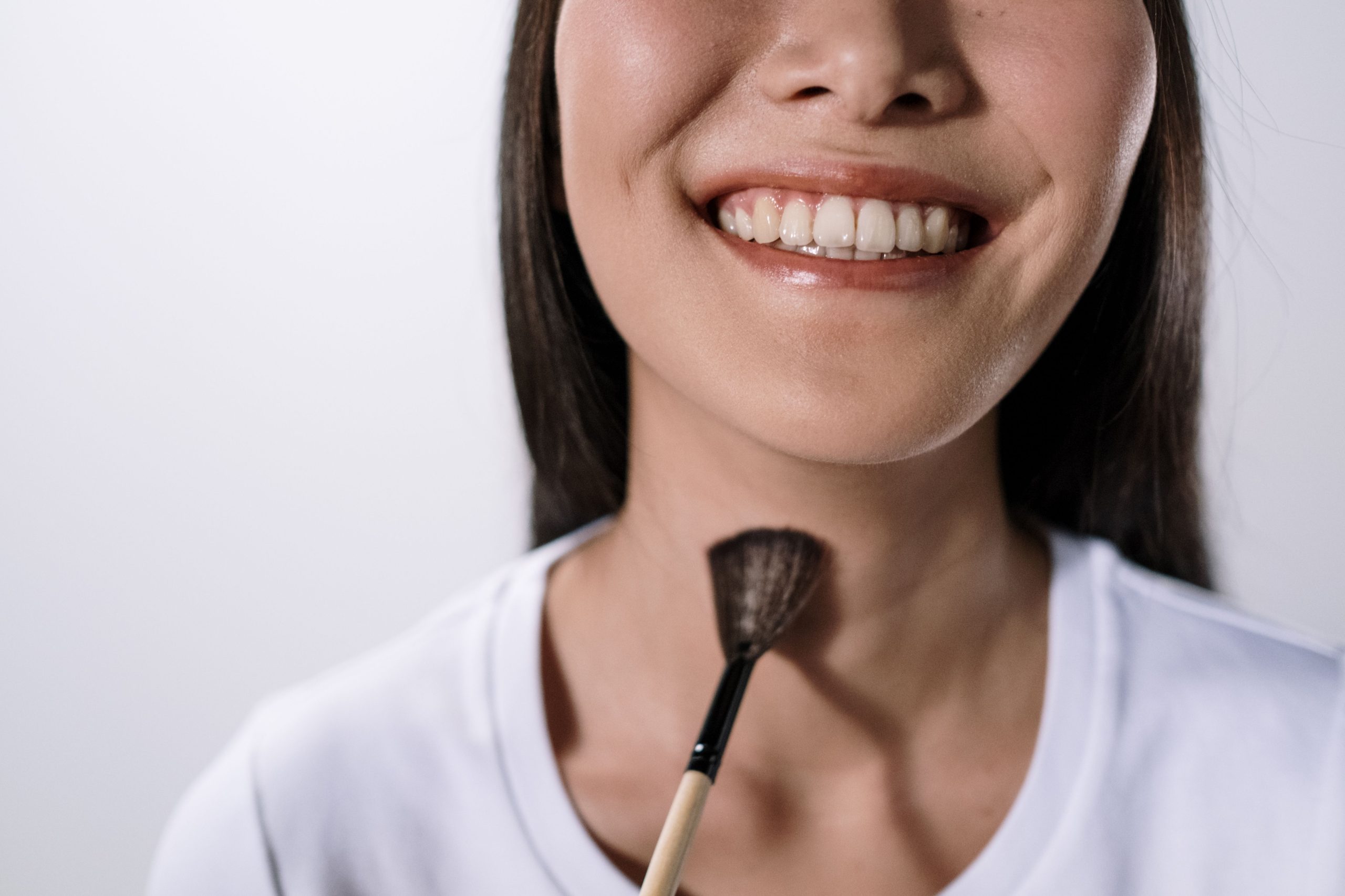 Gingivită sau parodontoză? Cum faci diferența? www.smilebydrilia.ro 2920