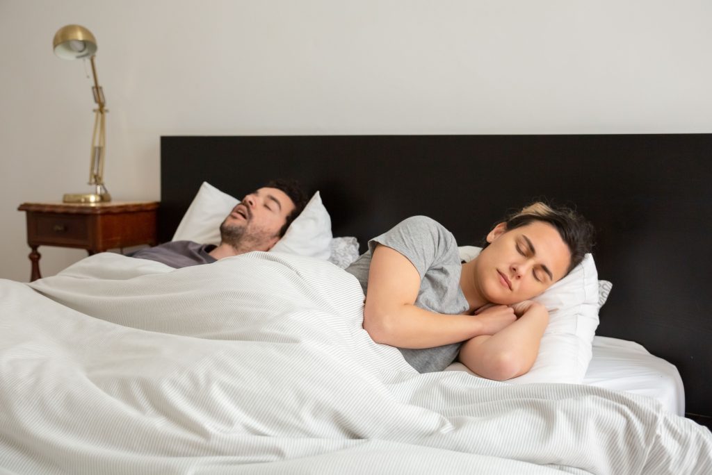 DISE – Investigația care ne arată unde se blochează respirația în timpul somnului www.smilebydrilia.ro 2954