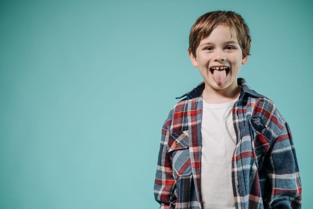 Poate poziția limbii influența dezvoltarea feței copilului? www.smilebydrilia.ro 2984