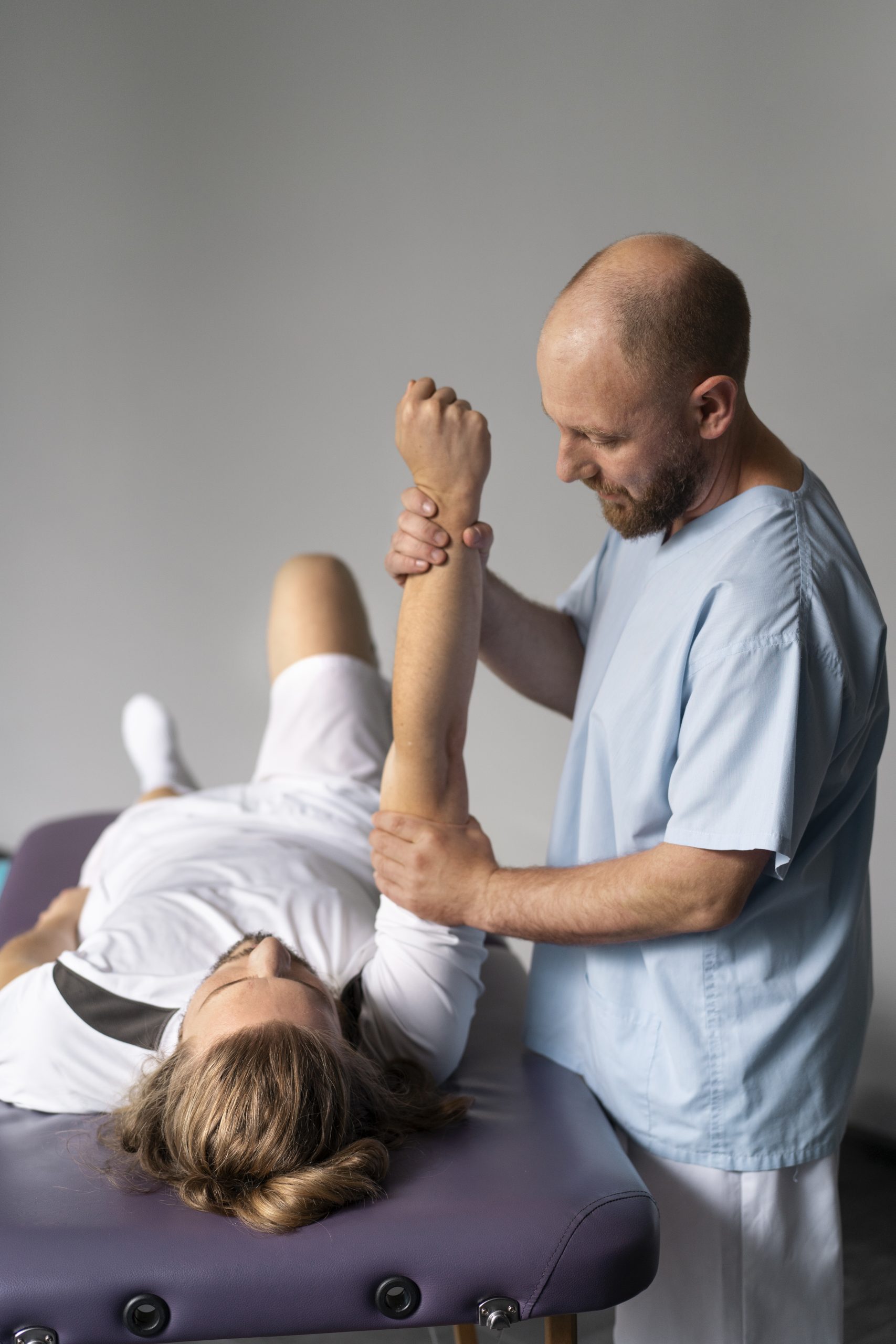 Kinetoterapie și Osteoterapie www.smilebydrilia.ro 2773